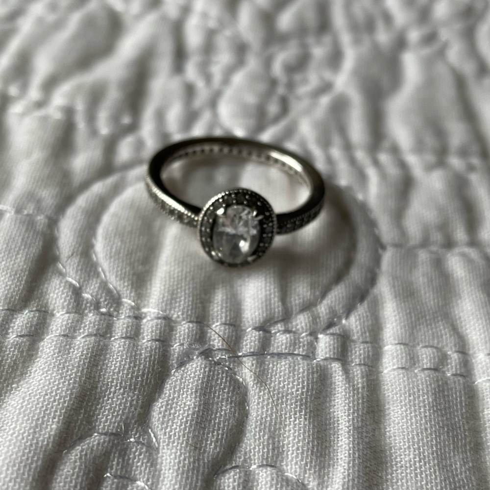 Pandora oval sparkle halo ring